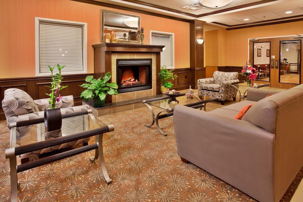 Holiday Inn Express Hotel & Suites Kansas City - Grandview By Ihg Extérieur photo