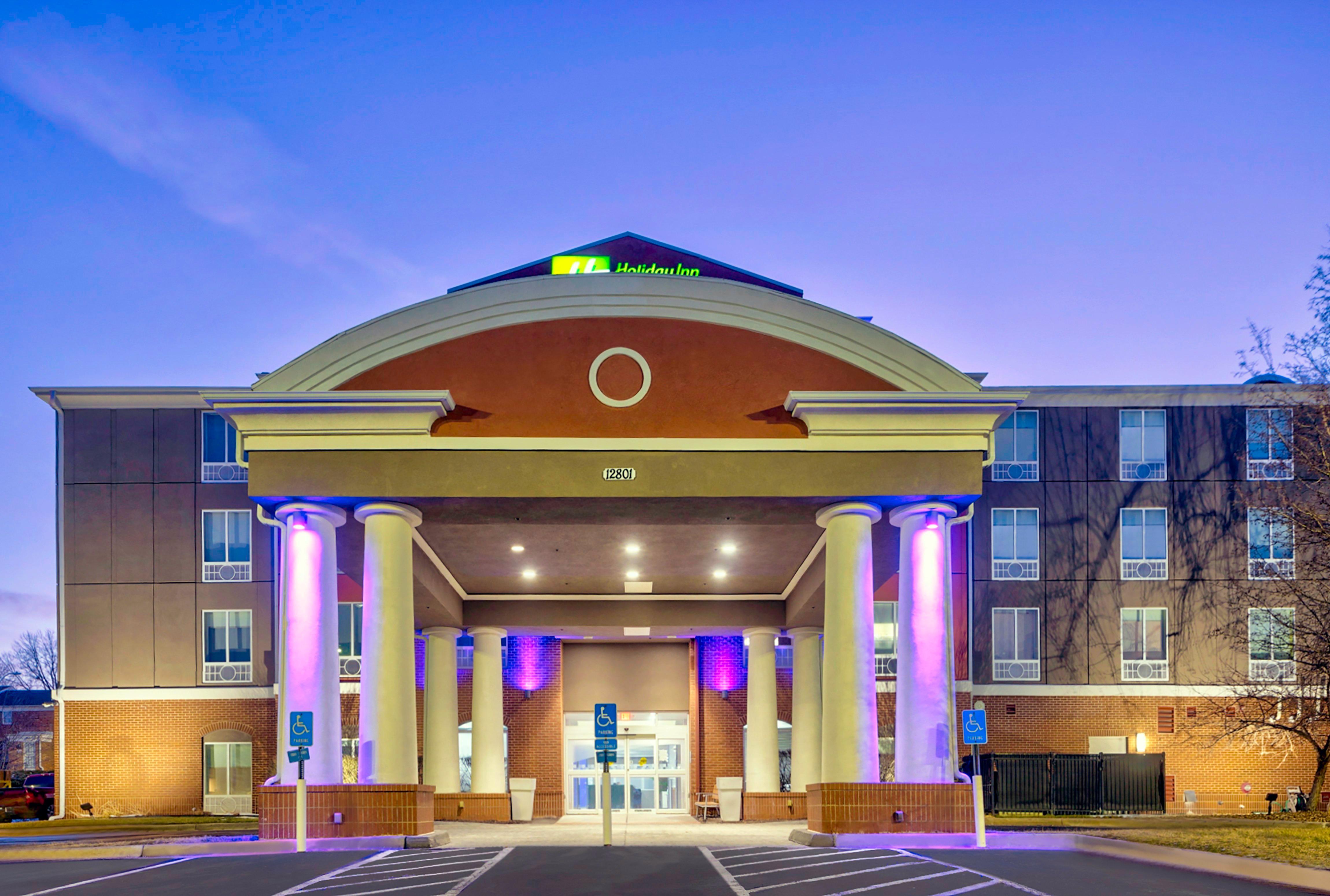 Holiday Inn Express Hotel & Suites Kansas City - Grandview By Ihg Extérieur photo