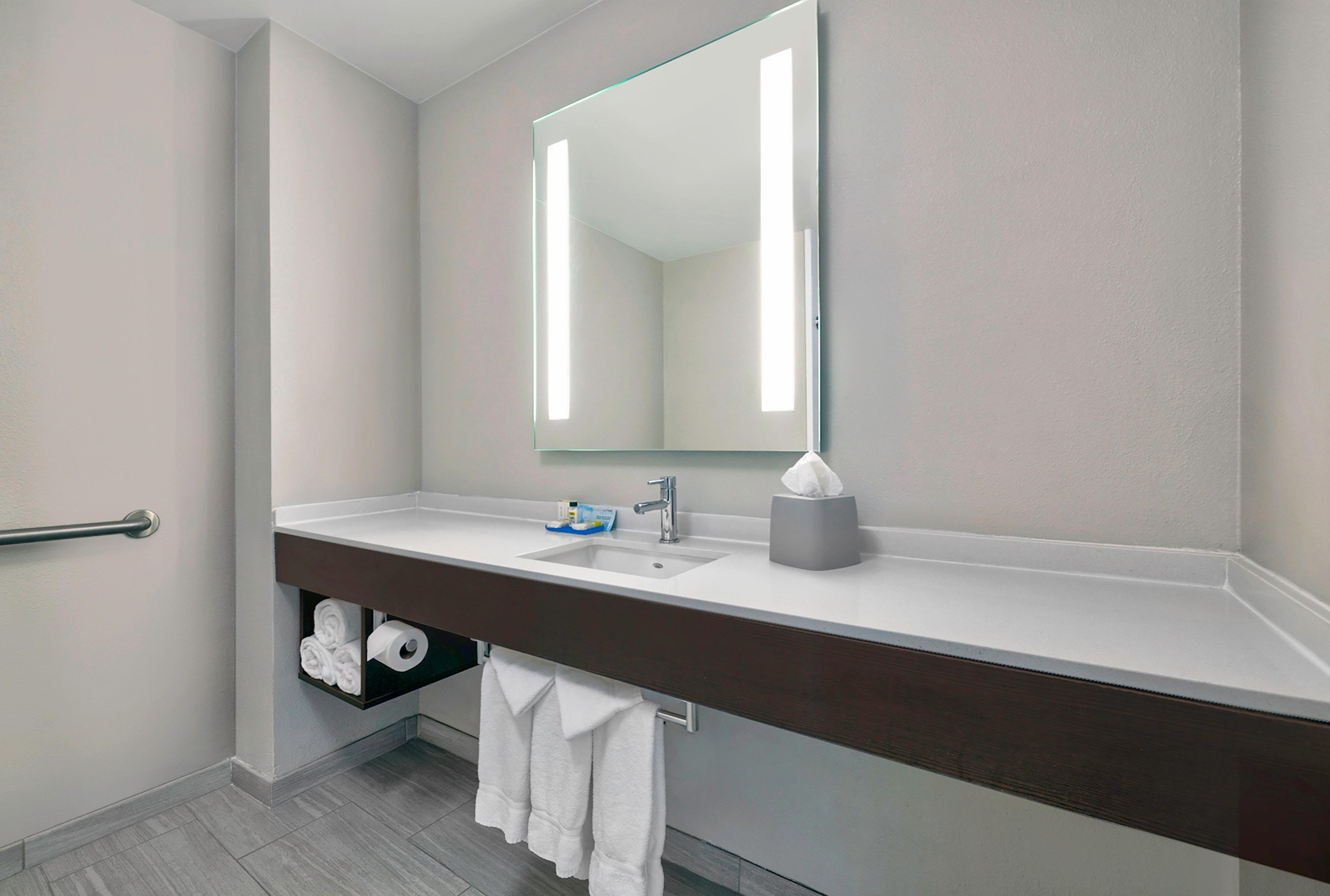 Holiday Inn Express Hotel & Suites Kansas City - Grandview By Ihg Extérieur photo